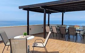 Sea Star Apartments Kallikratia